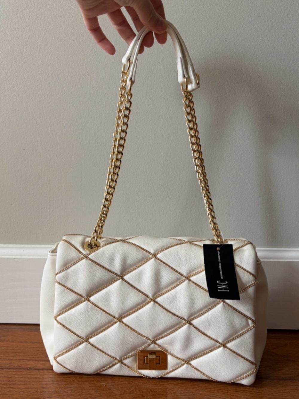 INC International Concepts White Quilted Shoulder Bag with Gold Chain NWT